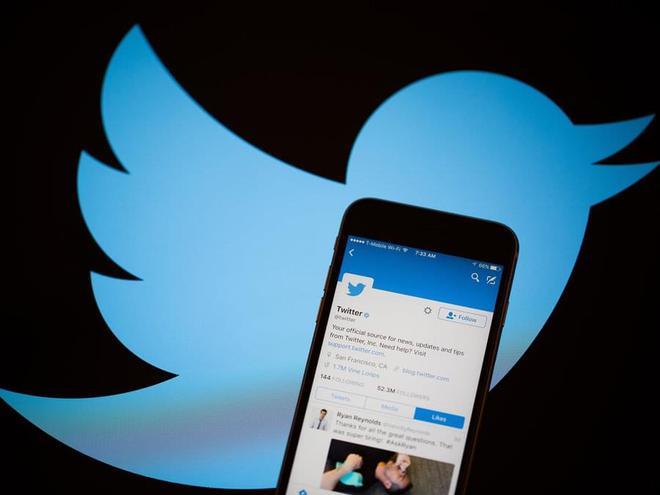 Twitter Optimizes Live Streaming E-commerce with Virtual Try-On Feature 